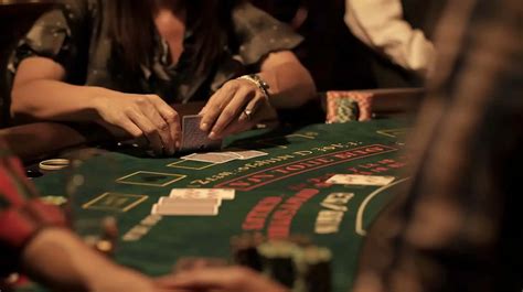 how much does a blackjack dealer make in vegas  Third Dealing Job - Finally made it to the main floors - MGM,NYNY,The Venetian, the Bellagio, Mandalay Bay