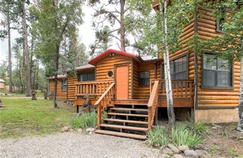 hummingbird cabins ruidoso  There is also a small gas fireplace in the master bedroom to keep you extra cozy on cool nights