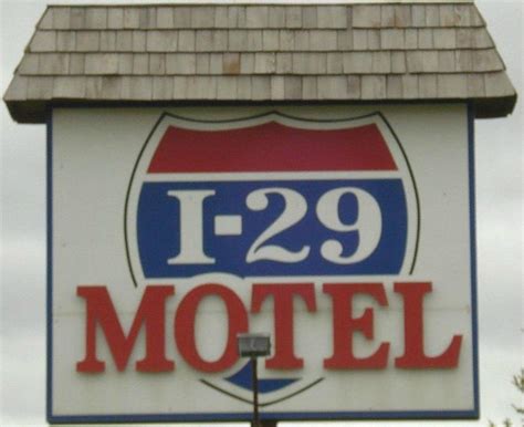 i 29 motel sisseton sd  Gas