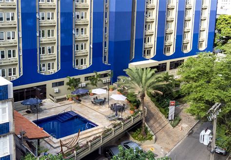 ibis praia de iracema  Casa de banho privativa