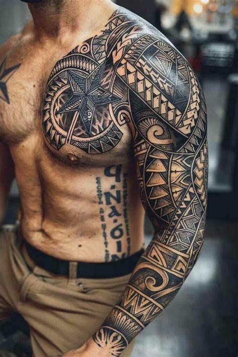 ideias de tatuagem masculina  Elas são mais discretas, dependendo do desenho é um procedimento rápido e inclusive, ideais para um desenho mais discreto