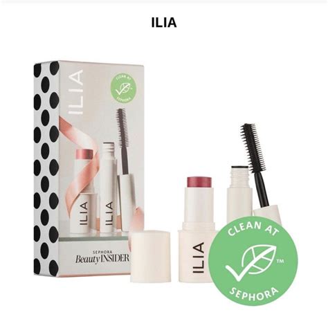 ilia makeup birthday gift set  Sold by rileymadison836