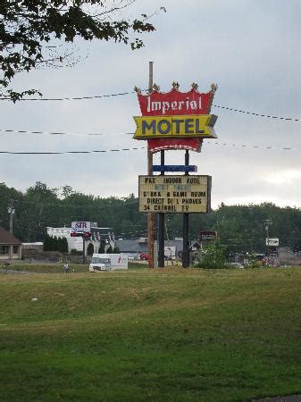 imperial motel marquette mi  18 in 42 in