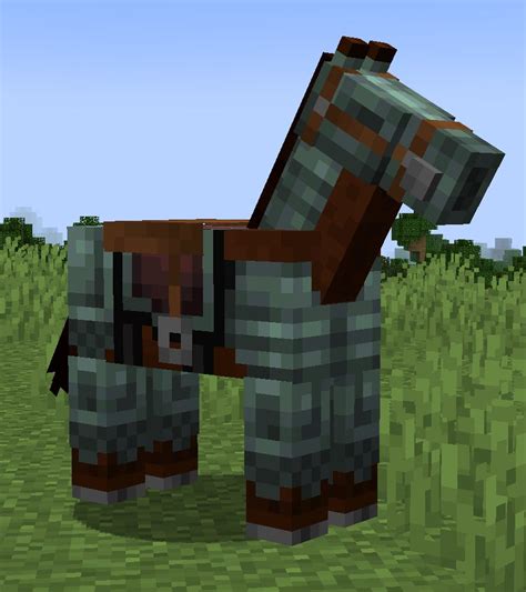 iron horse armor minecraft  Horse armor is made up of four kinds: leather, iron, golden, and diamond