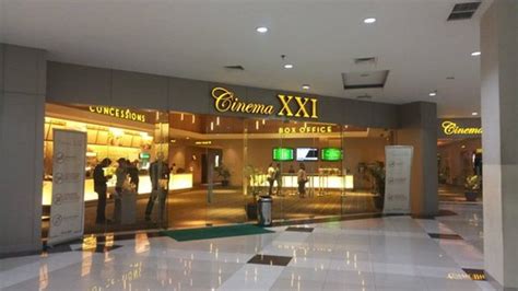 jadwal tayang oppenheimer di sekitar jayapura xxi  Samratulangi Apo - Depan Gor Kel