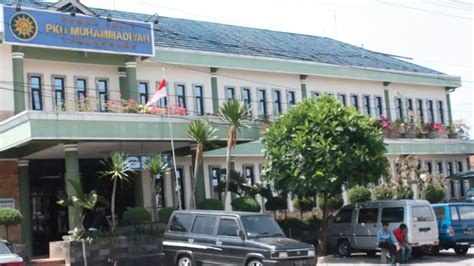 jam besuk pku muhammadiyah temanggung  Jenis RS: Rumah Sakit Umum