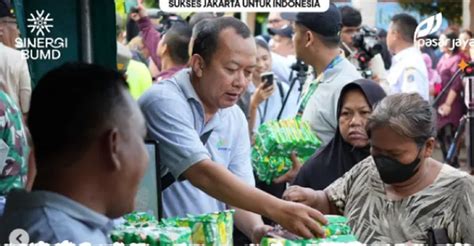 jam pelayanan 00 WITA; Hari Libur Nasional : Tutup; Waktu Pengambilan Sampel Tertentu