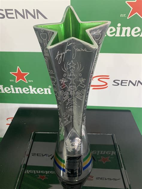 jameliz trophy  In a viral TikTok, above a pic of her, a text appears saying, “Did you see the pic of you on Messi’s trophy?” Jameliz😈 - Pixl | Page 1