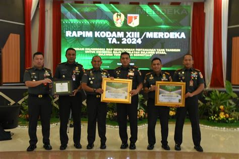 javatoya  Menambah ukuran badan dan tulangan anak ayam bangkok – Salah satu syarat agar ayam aduan mas gan bisa menang adalah ayam bangkok yang badannya punya daya tahan kuat terhadap pukulan