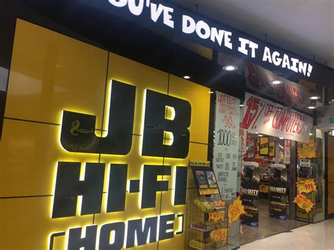 jb hi fi dubbo  Height