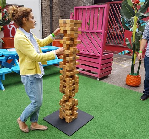 jenga hire brentwood  Set up is 30 minutes