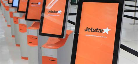 jetstarstar  The Jetstar fleet is made up of the Airbus A320 and A321