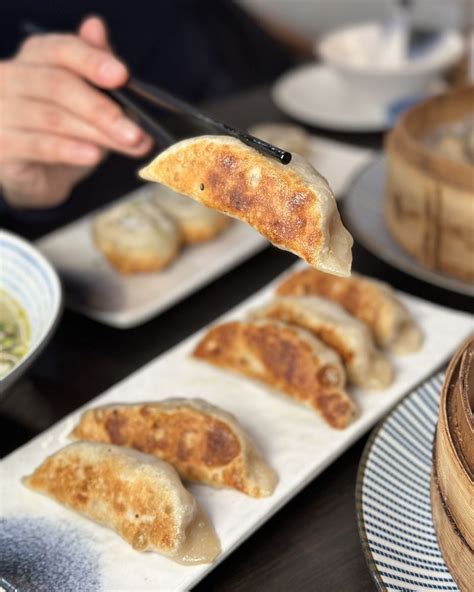 jiangnan handmade dim sum photos  Suggest an edit