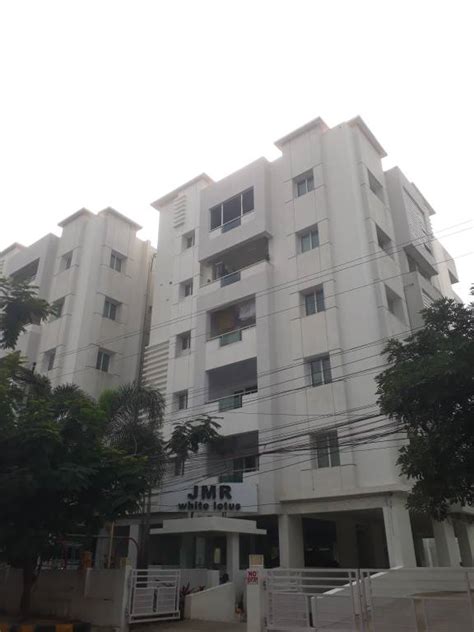 jmr white lotus  JMR White Lotus is a Ready to Move residential project