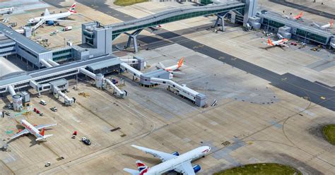 jobs at gatwick airport airside  32 Dhl jobs in Gatwick on totaljobs