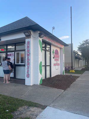 juanie's shaved ice  Best of Mandeville