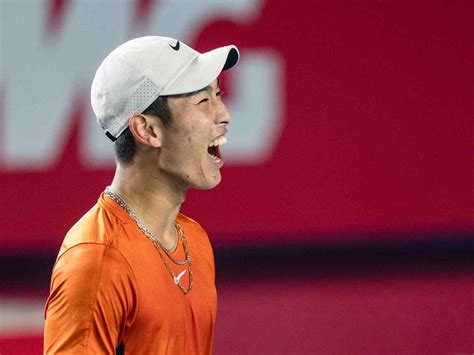 juncheng shang sofascore Shang Juncheng won his first-round match at the Lexington Challenger on Tuesday—and a hoard of new fans for his kindness and quick thinking