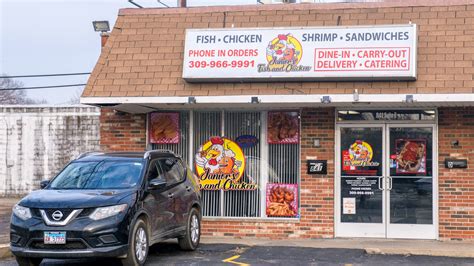 juniors chicken peoria il  Open until 12AM