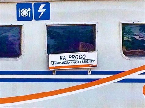 kereta progo BacaJogja – KA Bandara YIA beroperasi secara komersial sejak 17 September 2022