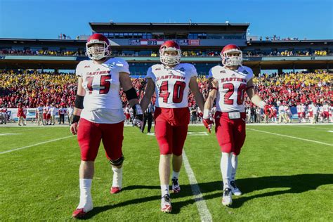 ketner kupp <code> How much did Craig Kupp weigh when playing? Craig Kupp weighed 215 lbs (97 kg) when playing</code>