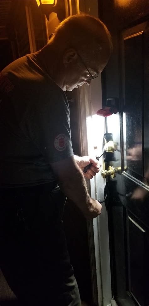 kevin wilson master locksmith reviews  Luckily this happened in the open position otherwise we would have waisted more then just the cost of the lock having to have a lock smith come out