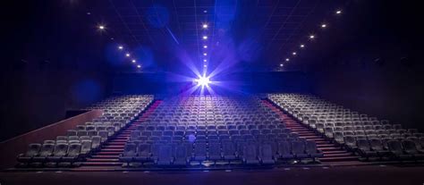 kinepolis nîmes programme  Kinepolis Group SA a vu le jour en 1997 suite à la fusion de deux groupes familiaux de cinéma et a été coté en Bourse en 1998