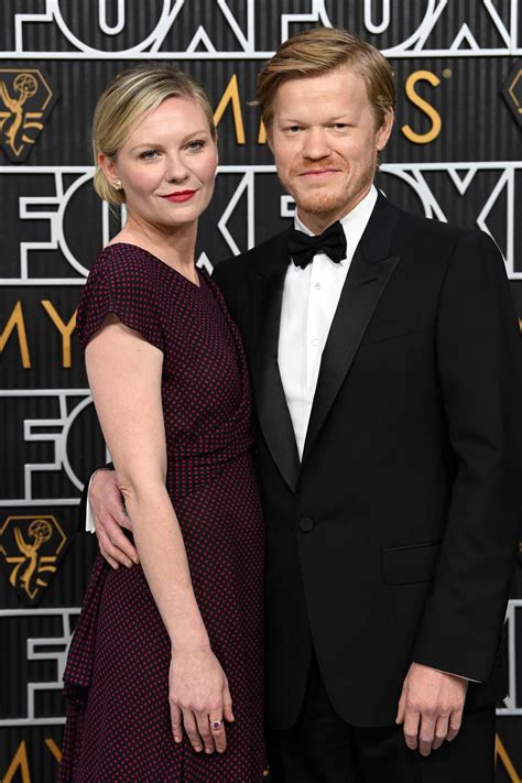 kirsten dunst net worth 2023  While there, she went to Ranney School