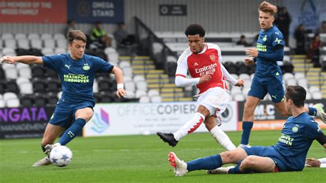 klasemen arsenal u19 vs psv onder 19  berita POPULER