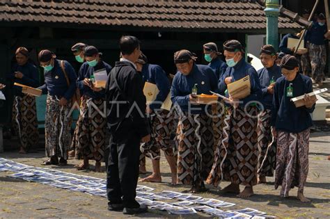 konflik ras di indonesia  Banyak faktor yang menyebabkan munculnya konflik di permukaan