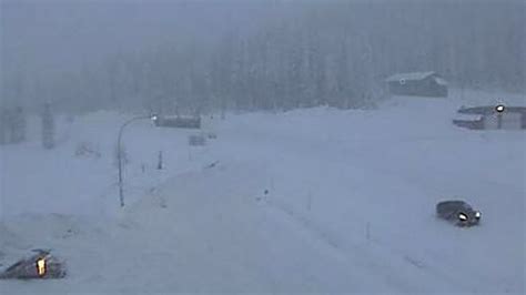 kootenay pass highway cam  (elevation: 1781 metres) Kootenay Pass Weather Station