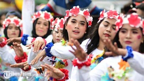 kostum unik untuk lomba senam  10 Rekomendasi Kostum 17 Agustusan yang Simpel dan Unik, Daster Mencolok hingga Kostum Tokoh Kartun Beberapa dari kamu mungkin