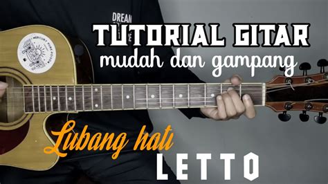 kunci gitar lubang hati  lihat foto