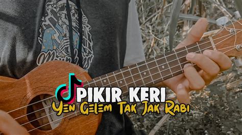 kunci gitar pikir keri  C G ku pikir kau yang terbaik untukku Am Em ku pikir kau yang selalu sayang aku F C tapi ternyata kau dustai aku G kau lukaiku