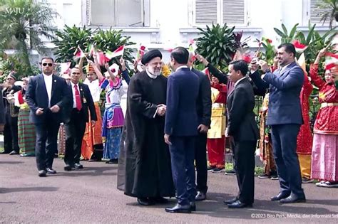 kunjungan presiden 747 personel gabungan TNI, Polri, serta pemerintah daerah siap melakukan pengamanan dalam rangka kunjungan kerja Wakil Presiden RI Ma'ruf Amin ke Palu, Provinsi Sulawesi Tengah, yang dijadwalkan pada Selasa, 3 Oktober 2023