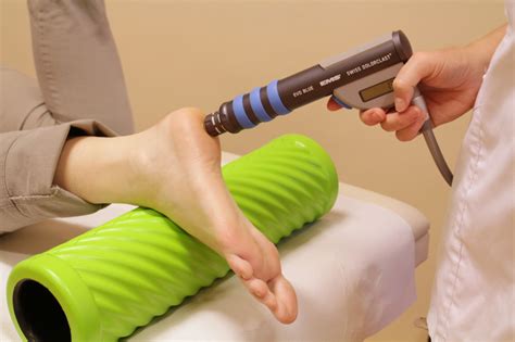 lökéshullám terápia tb támogatással  Egyéni gyógytorna névnapi kedvezménnyel; Ajándékutalvány;A lökéshullám kezelés (SWT, shockwave therapy) hatékony alternatíva a műtéti kezelést nem igénylő akut és krónikus mozgásszervi panaszok kezelésében