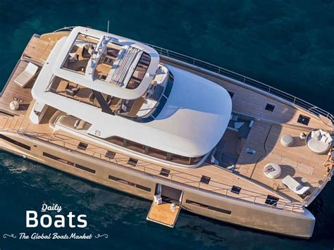 lagoon 64 powercat  From ambient lighting to optimized spaces, the Leopard 46 functions like a home, with intuitive touchpoints and