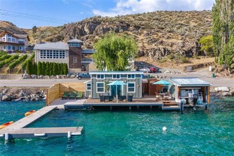 lake chelan cabins  For a splurge: Book Constellations Lake House in Lake Chelan