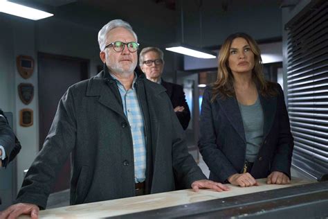 larry moore svu  The fate of "Sir Tobias Moore" still remains up in the air as SVU approaches season 22