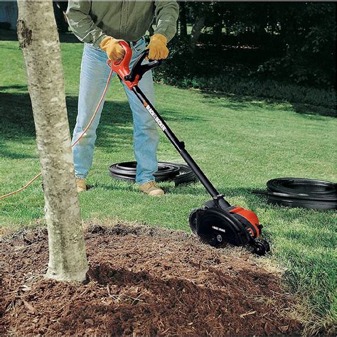 lawn edger shovel  It is a half-moon-shaped edger, which is a quiet and clean alternative to the standard gas-powered edger