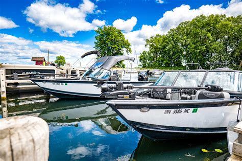 leech lake boat rentals  While at the resort, you can fish off the docks, relax