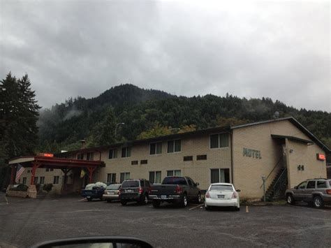 leisure inn canyonville oregon Creekside Hotel & Suites: Best Place to Stay in Canyonville - See 197 traveler reviews, 31 candid photos, and great deals for Creekside Hotel & Suites at Tripadvisor