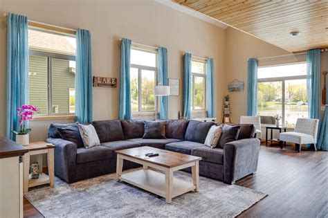 lindstrom vacation rentals  Flights Vacation RentalsRentByOwner™ 1 Bedroom Rental 【 3-Bedroom Lakefront House 】 Lindstrom, Minnesota, US is the #1 House in Lindstrom, United StatesBrowse 306 Lindstrom hotels & save money with Expedia