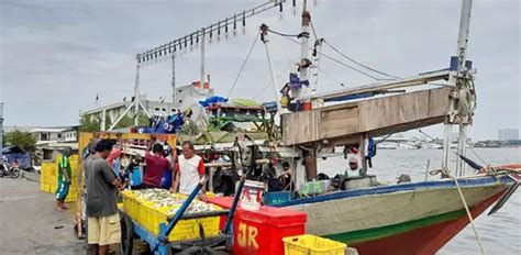 lowongan kerja abk kapal tongkang 520) per bulan