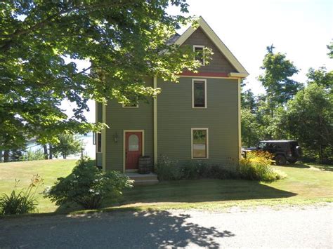 lubec maine cottage rentals  Contact: 1-877-535-4714 (Best) or 1-207-205-5118
