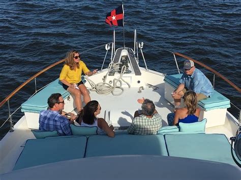 luxury yacht charter charleston sc  The luxury motoryacht MANTA is the only vessel of this size and caliber in Charleston offering private cruises