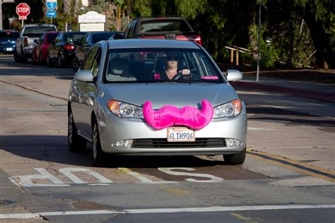 lyft smage  Susan made $18,000 last year, according to a tax document viewed by Business Insider, and said she drove roughly 15 to 20 hours per week