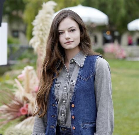 mackenzie foy fansite  La actriz de 12 años de edad, quien interpreta a la mitad