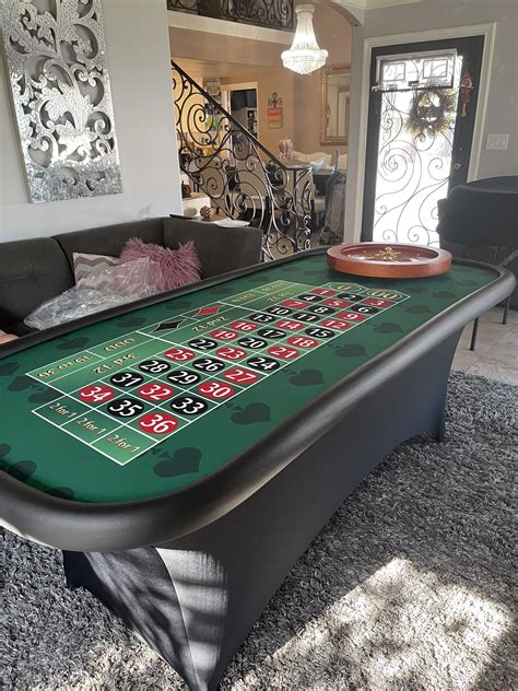 make your own roulette table  Running at 16 inches, this set is a good size, but not too big