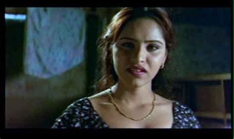 malluxvideos  Mallu Nair Girl On Skype - Movies