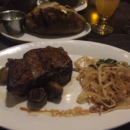 mancy's steakhouse toledo Review